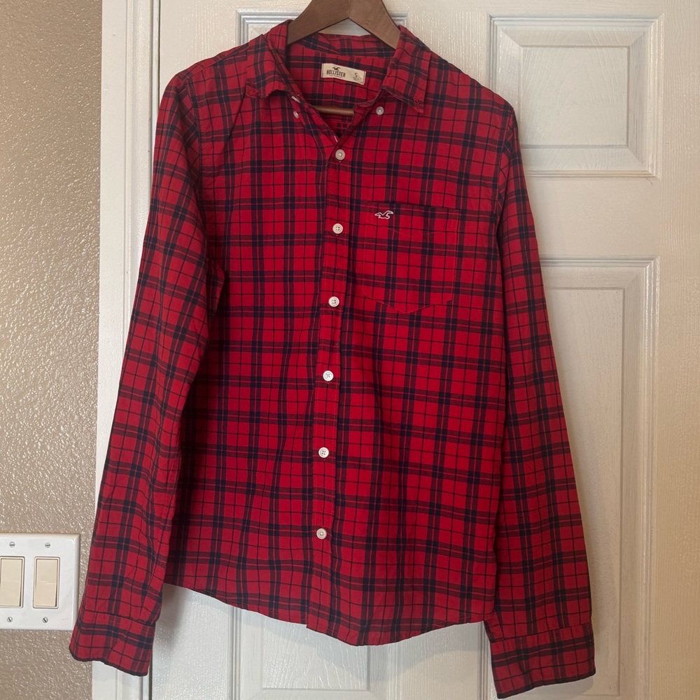Hollister Men's Red and Blue Checkered Shirt